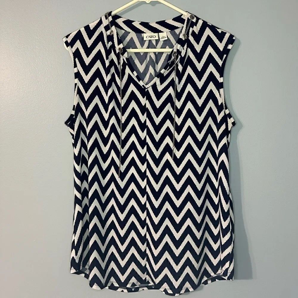 Cato Sleeveless Blouse w built in jewelry